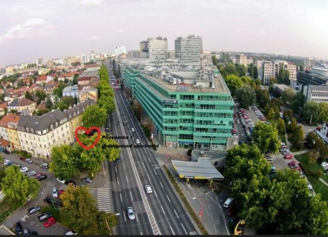 Underground Apartment Bratislava-Nivy Εξωτερικό φωτογραφία